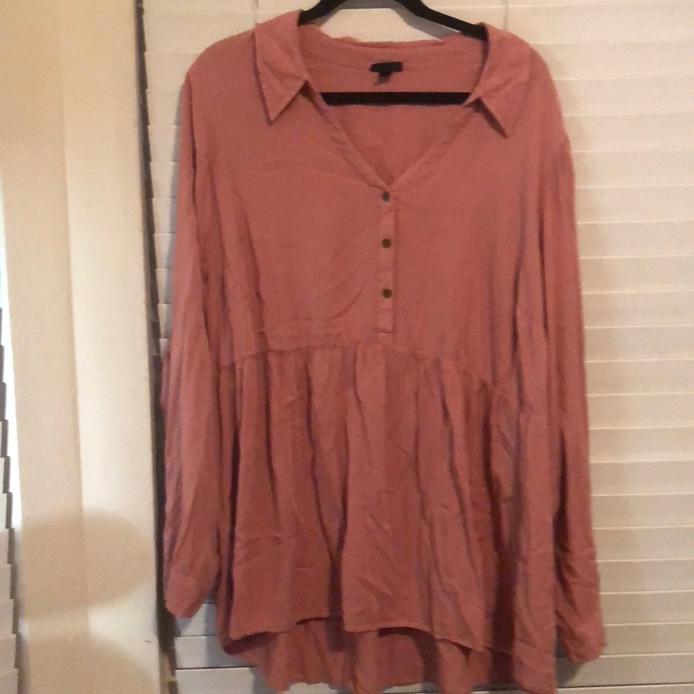 Tunic blouse with collar